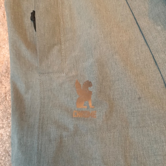 Chrome Industries Storm Signal women's bike jacket - Picture 4 of 9